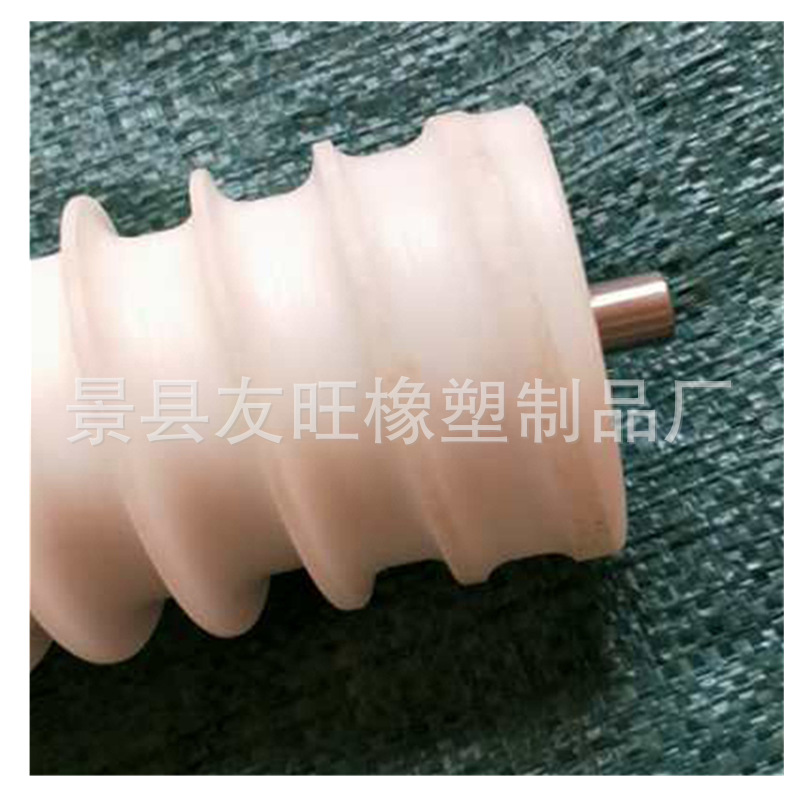 11054763720_1523361635