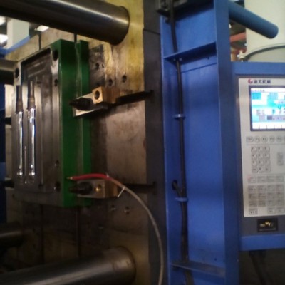 專業(yè)塑料模具，橡膠模具制造，產(chǎn)品生產(chǎn)加工