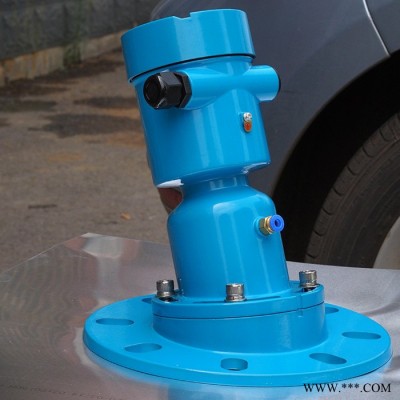 液晶顯示輸出江蘇萬向節(jié)雷達物位儀 塑料橡膠生產加工 物位儀 485遠傳萬向雷達物位儀  可調傾角雷達料位計