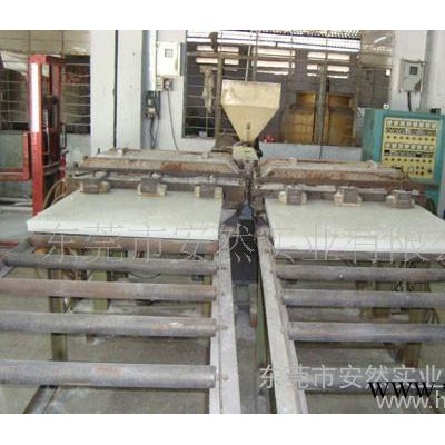 2016年不得了牌裁斷板、派塑牌斬板、廣東省安然下料板 廣東品牌產(chǎn)品工程塑料板 裁斷機(jī)膠板 PP板 尼龍板 PE板