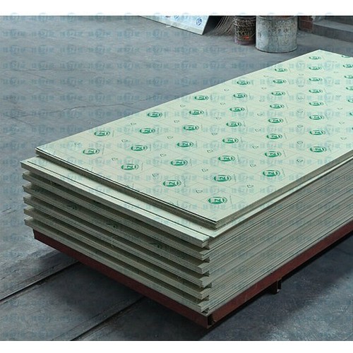 臻威**全新A板白色塑料PP板，水箱塑料板，工業(yè)墊板，耐用耐磨損，價格優(yōu)惠