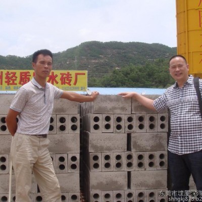 淺褐色水泥發(fā)泡劑 強度、吸水率高的泡沫混凝土發(fā)泡劑