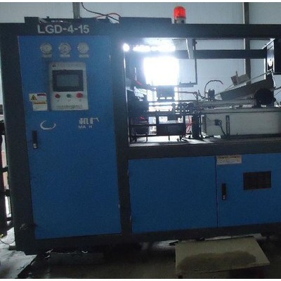 塑料注塑機 冰瓶吹瓶機 壽光金輝冰瓶廠定制加工