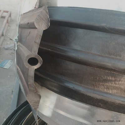 福茂橡膠止水帶廠家 止水帶價(jià)格 國(guó)標(biāo)橡膠止水帶 型號(hào)齊全 現(xiàn)貨供應(yīng)