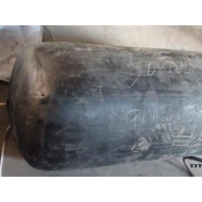 軍橋廠家專業(yè)生產(chǎn)管道封堵氣囊國(guó)標(biāo)品質(zhì)價(jià)格優(yōu)惠軍橋可定制各種規(guī)格型號(hào)污水管道堵水氣囊直徑厚度齊全
