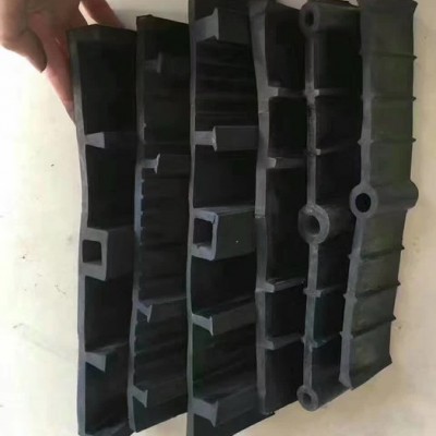 東方 自粘鋼邊中埋橡膠止水帶