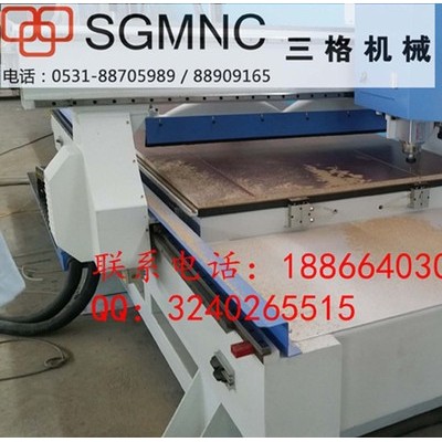 南通多工序設(shè)備造型吸塑門自動換刀加工中心價(jià)格