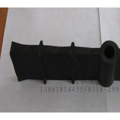 300*8 651型橡膠止水帶 止水帶、中埋式止水帶、651型止水帶、中置式橡膠止水帶，內(nèi)埋式橡膠止水帶