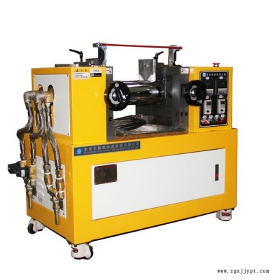 XH-401定速開煉機(jī) 單調(diào)頻混煉機(jī) 雙調(diào)頻開煉機(jī) 水冷卻煉膠機(jī) 電加熱兩輥機(jī) 油加熱小雙輥