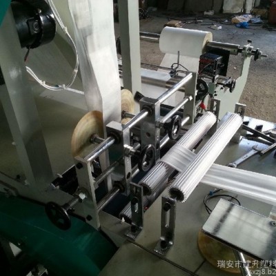 **無(wú)紡布制袋機(jī) 育苗袋制袋機(jī) 香蕉袋制袋機(jī)