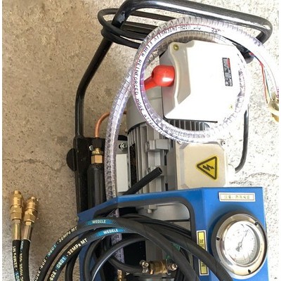 硫化機(jī)專用電動(dòng)水壓泵LB-7×10 硫化機(jī)打壓泵