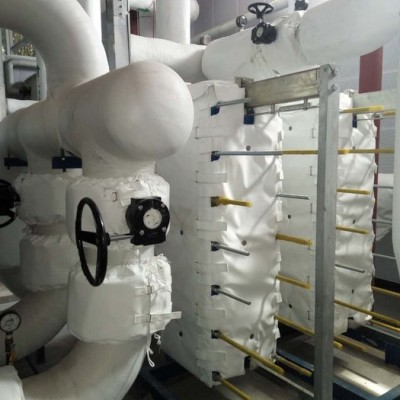 昭通各類(lèi)保溫套 閥門(mén)保溫套 管道保溫套 罐體保溫套 可拆卸保溫套 設(shè)備保溫套 硫化機(jī)保溫套 油田保溫套