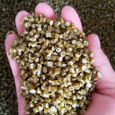 A級輝榮黃色軍綠色本色PP再生料 注塑級 底料純 光澤度好 強(qiáng)度高