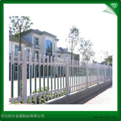 PVC柵欄生產(chǎn)廠家，回頭客多，十年保障，免費郵寄樣品 綠化帶護(hù)欄