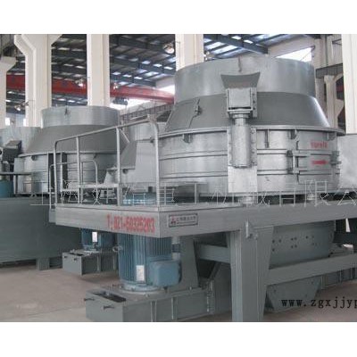 新型制砂機、PCL制砂機、高效制砂設備、大型制砂機、碎石機