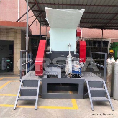 PET礦泉水瓶回收熱洗生產(chǎn)線，柯達機械PET塑料瓶粉碎清洗機