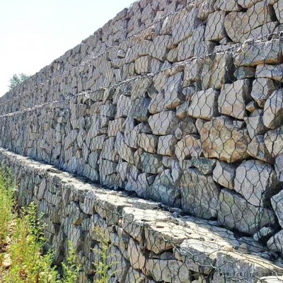 pet石籠網(wǎng)護(hù)坡 五擰石籠網(wǎng)  聚酯石籠網(wǎng)生產(chǎn)廠家 河道石籠網(wǎng)