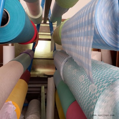 生產(chǎn)廠家供應(yīng)**PET水刺無紡布，多規(guī)格粘膠水刺無紡布，新價格混紡水刺布