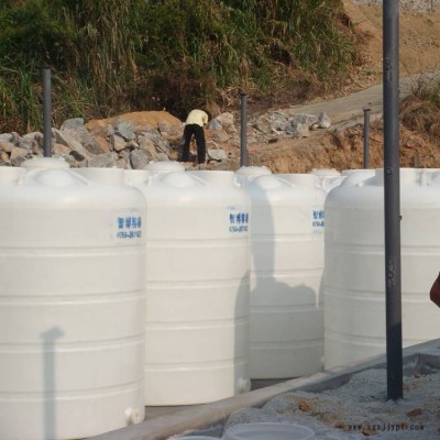 江門(mén)20噸塑料桶容器 東莞20立方PE塑料儲(chǔ)罐 加厚耐酸堿PE水塔滾塑容器