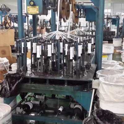 廠家供應(yīng) 白四氟含油盤(pán)根 芳綸包角四氟盤(pán)根 量大優(yōu)惠