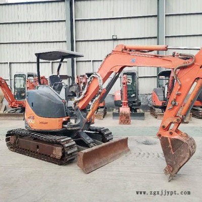 北京二手小挖機價格   橡膠履帶的二手小型挖掘機