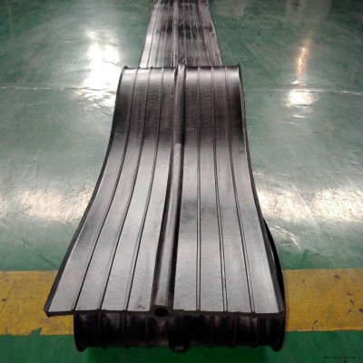 天津 建橋  651國標中埋式橡膠止水帶生產(chǎn)廠家300×6   國標品質(zhì)橡膠止水帶、建橋 專業(yè)651橡膠止水帶 生產(chǎn)廠家