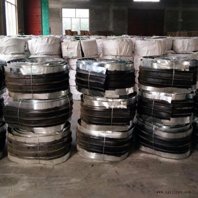 云南橡膠止水帶廠家，華邁橡塑廠家直供云南各地橡膠止水帶，中埋式，背貼式，鋼邊止水帶，型號(hào)齊全，現(xiàn)貨充足