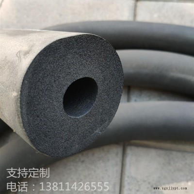 創(chuàng)海橡塑管現(xiàn)貨供應(yīng)黑色彩色橡塑海綿管B1級(jí)防火阻燃鋁箔橡塑保溫管華美橡塑黑色泡沫管河北橡塑海綿管套不干膠自粘橡塑管
