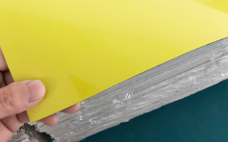 黃色黑底ABS雙色板