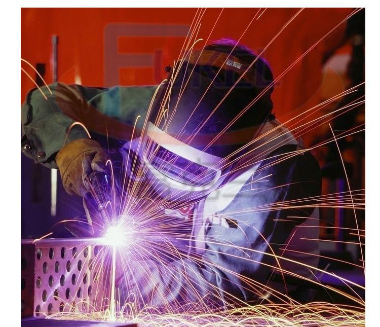 萬(wàn)能粉碎機(jī) 強(qiáng)力塑料破碎機(jī)