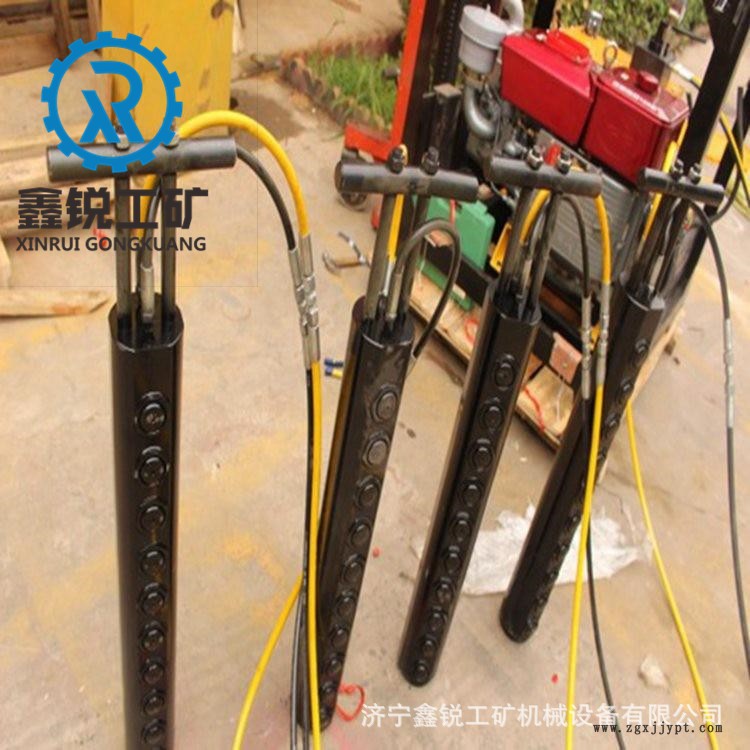 u=1209054201,3237334549&fm