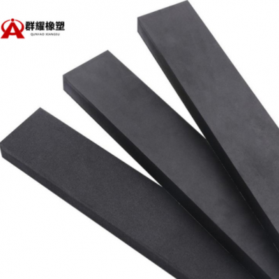 三元乙丙發(fā)泡橡膠密封條 海綿膠條加工型阻燃防火條U型橡膠包邊條