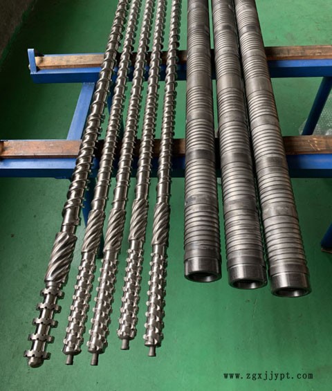 擠出機(jī)螺桿怎么加工_注塑螺桿分幾種型號(hào)的_