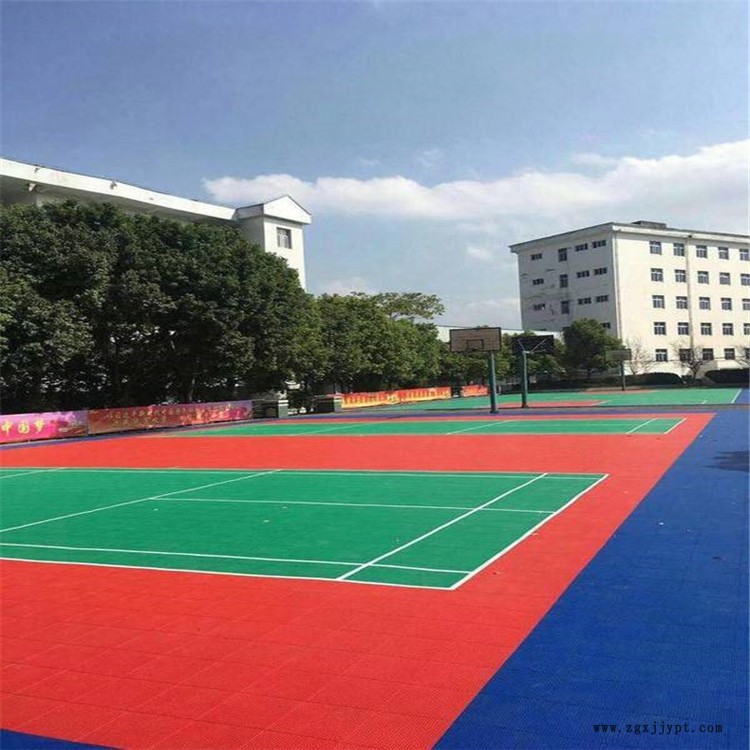 舟山 小區(qū)公園懸浮地板 PP懸浮式拼裝地板 供應(yīng)