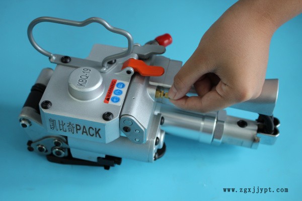 PET塑鋼帶紙箱打包機全自動