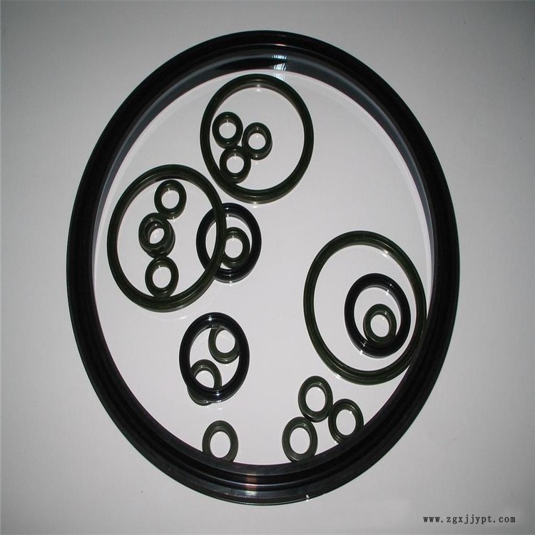 16093964.jpg 446597640_600386507.jpg