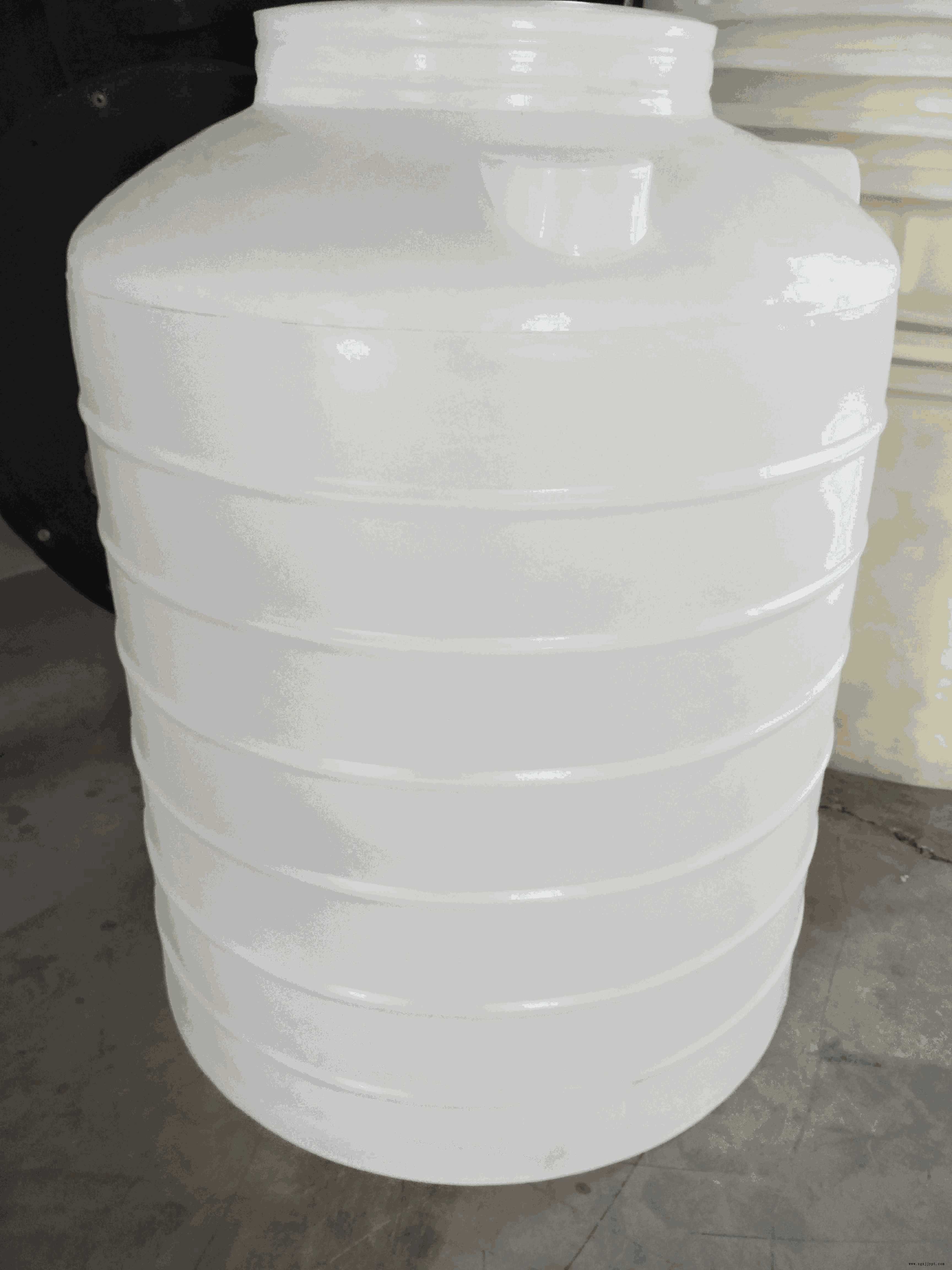 黑龍江伊春 30噸聚水箱 生產(chǎn)廠家