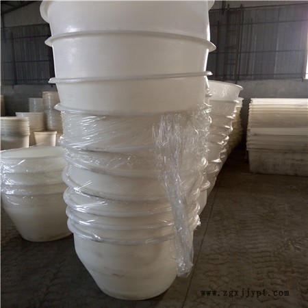 江蘇鹽城 8噸pe大罐 質(zhì)優(yōu)價廉