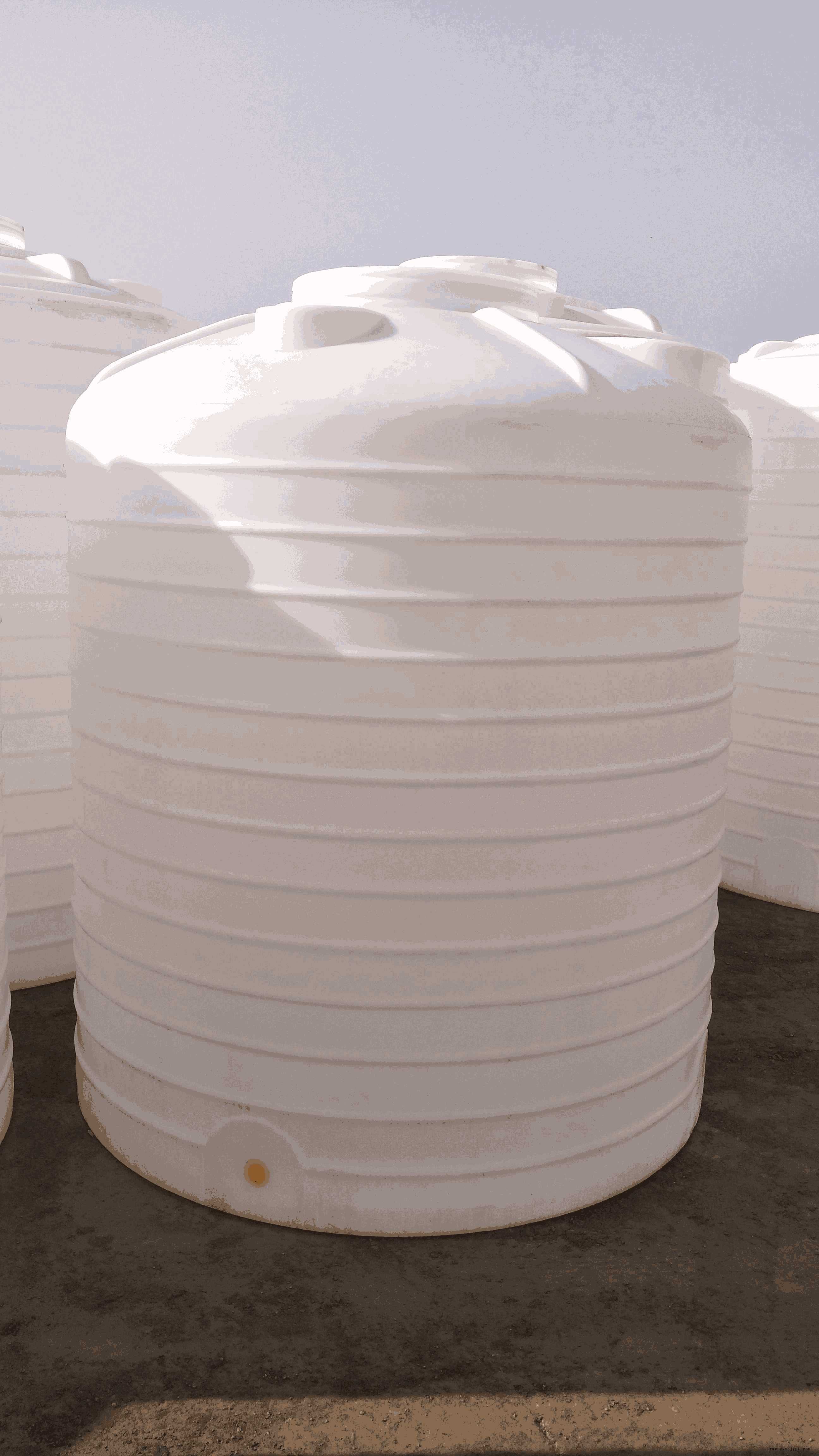 山東濱州 2立方pe儲罐 生產(chǎn)廠家