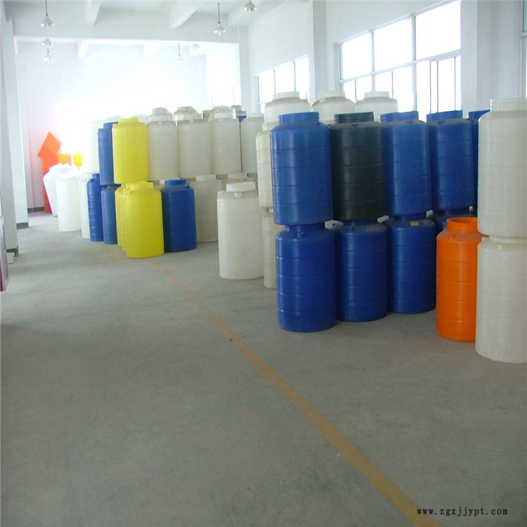 10噸超濾水塔 20立方綠色塑料水塔 外加劑水塔價格