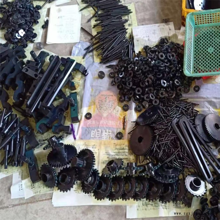 精密機(jī)械加工件大量出售銅鋁大小零件切削加工