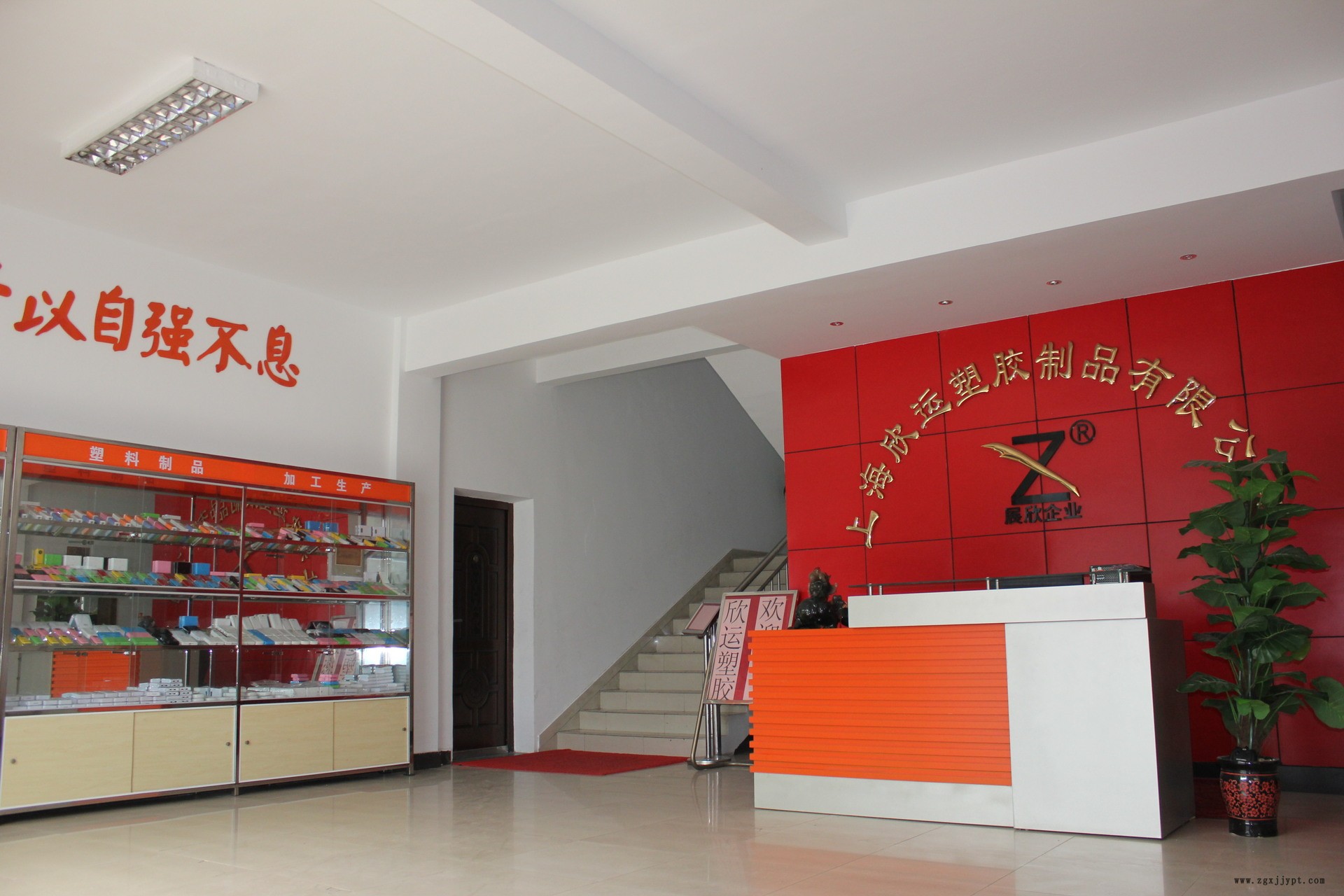 上海欣運(yùn)現(xiàn)貨直銷寵物吹水機(jī)接頭 寵物吹水機(jī)水嘴 寵物吹水機(jī)卡圈示例圖2