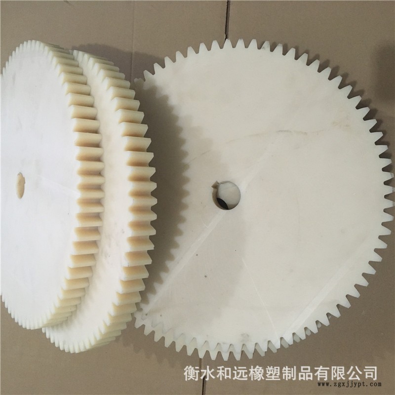 尼龍條規(guī)格按要求生產(chǎn)尼龍件加工廠家生產(chǎn)定做示例圖2