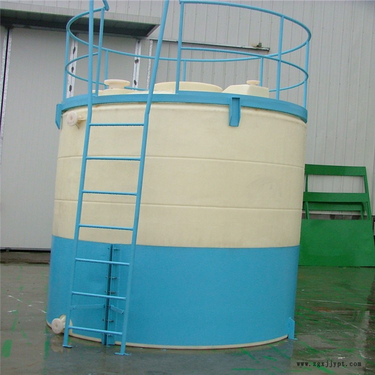 10噸海產(chǎn)水塔 20立方PE立式塑料水塔 氯化亞鐵塑料水塔定做