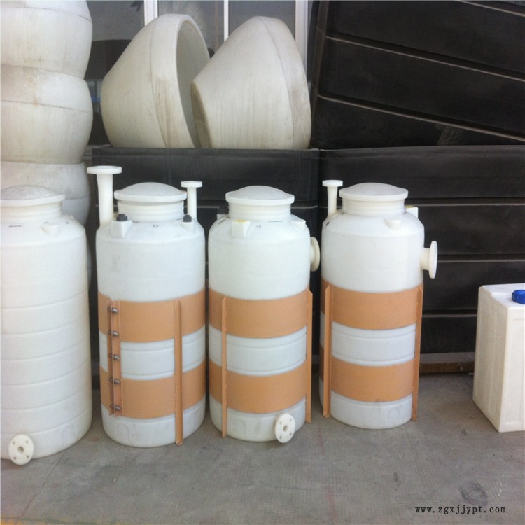 10噸電子水塔 20立方滾塑成型塑料水塔 碳酸鈉塑料水塔定做