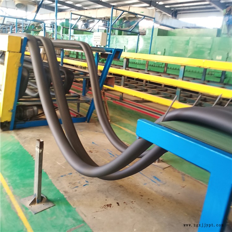 大量供應(yīng) 防火橡塑板 鋁箔橡塑管 B1級(jí)橡塑保溫綿