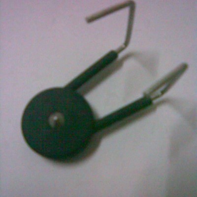 供應(yīng)硅膠輥，骨架硅橡膠，橡膠配件，硅膠飲水彎管/直管