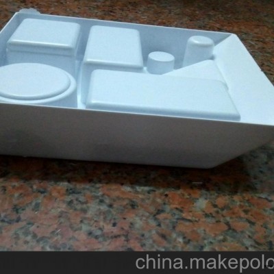 供應(yīng)各種大型吸塑加工、厚片吸塑加工、PS吸塑