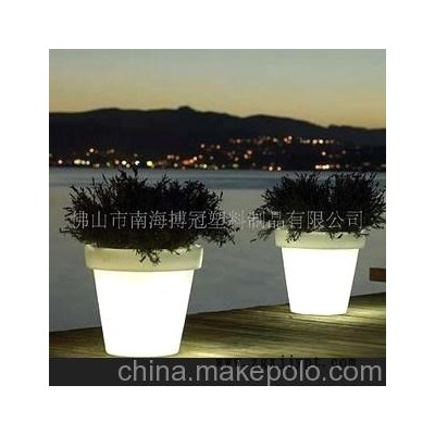 滾塑花盆，塑料發(fā)光花盆，花盆滾塑加工(圖)