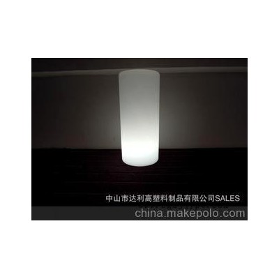 滾塑加工、優(yōu)質(zhì)滾塑制品、滾塑燈罩制品、滾塑加工